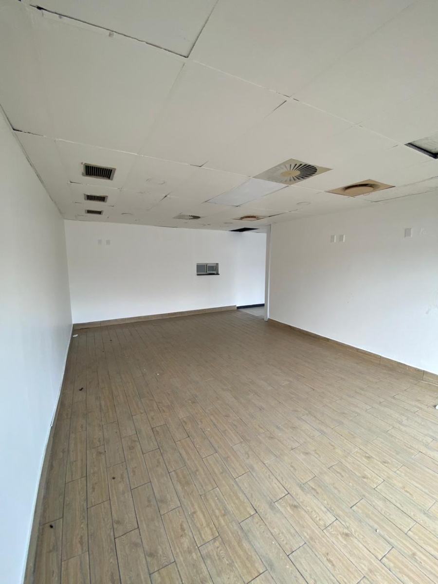 To Let commercial Property for Rent in Brackenfell Central Western Cape